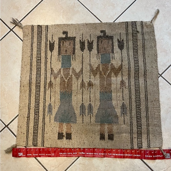 Wall Hanging/ Small Rug - Picture 2 of 3